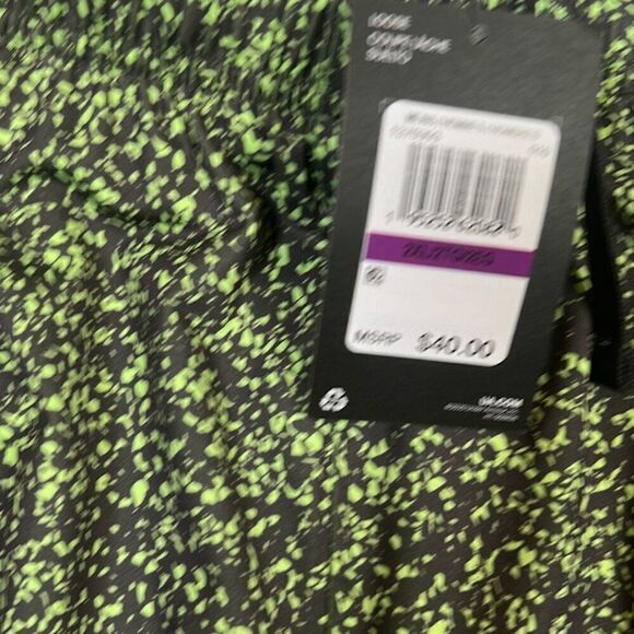 Under Armour Loose fit UA 9" Stretch Printed Training Shorts NWT Men's 2XL - Picture 4 of 7